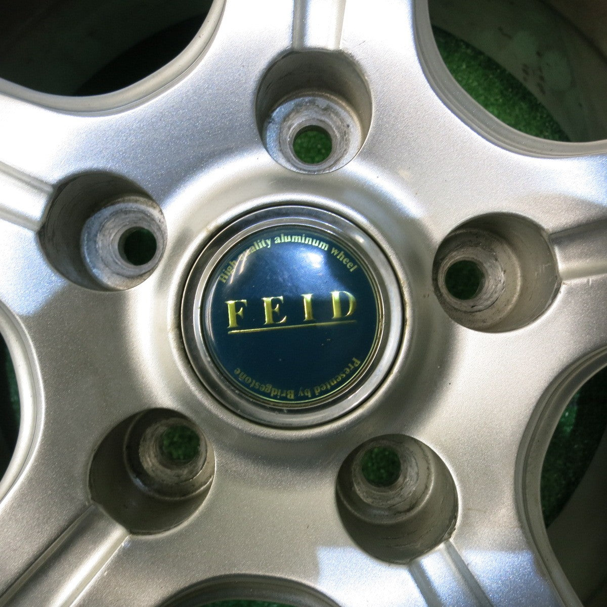 バリ溝！21年！9.5分以上★スタッドレス 195/65R15 トーヨー ウインター トランパス TX FEID 15インチ PCD114.3/5H★5051302NJス