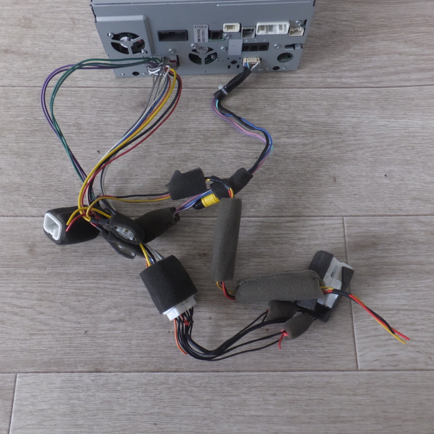 [送料無料] 現状品★パナソニック製 ダイハツ 純正 SDナビゲーション ワイド スタンダードメモリーナビ NSZN-W68D 08545-K9118(12)★