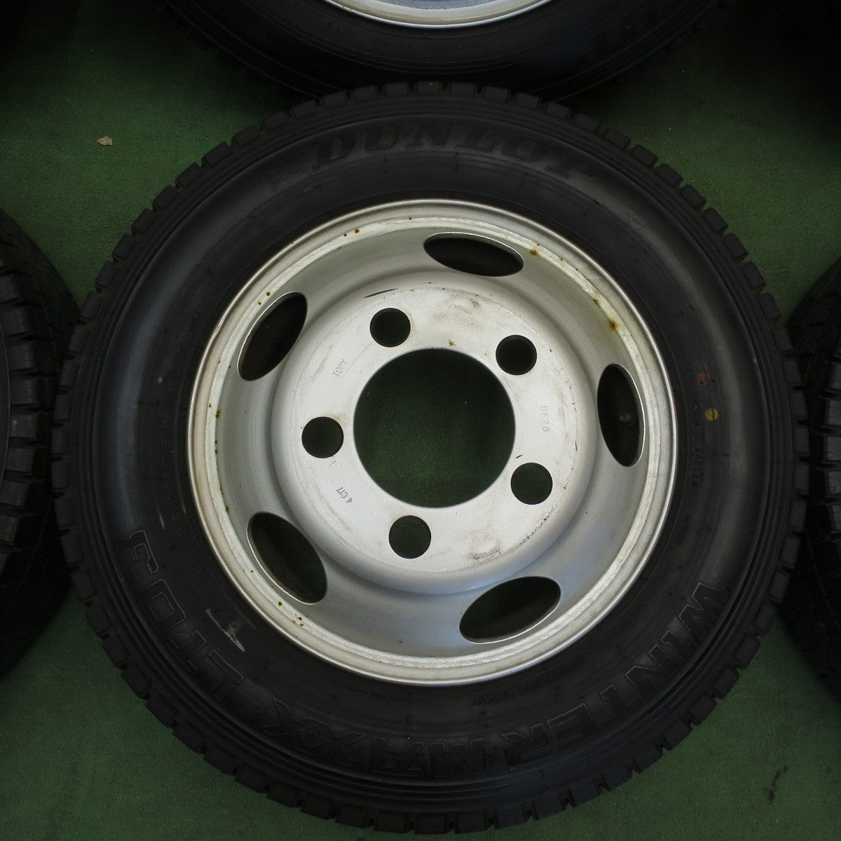バリ溝！9分！6本◎トラック 215/70R17.5 118/116L スタッドレス ダンロップ ウインターマックス LT03 TOPY スチール 17.5インチ PCD208/5H◎6052601シス