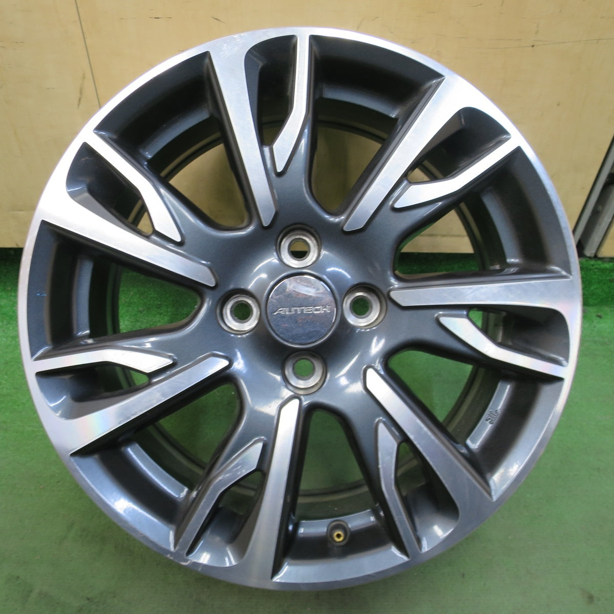 1本価格◎日産 E12 ノート e-POWER AUTECH 純正 ホイール 16インチ オーテック 16×6.5J PCD100/4H◎6081108ナホ