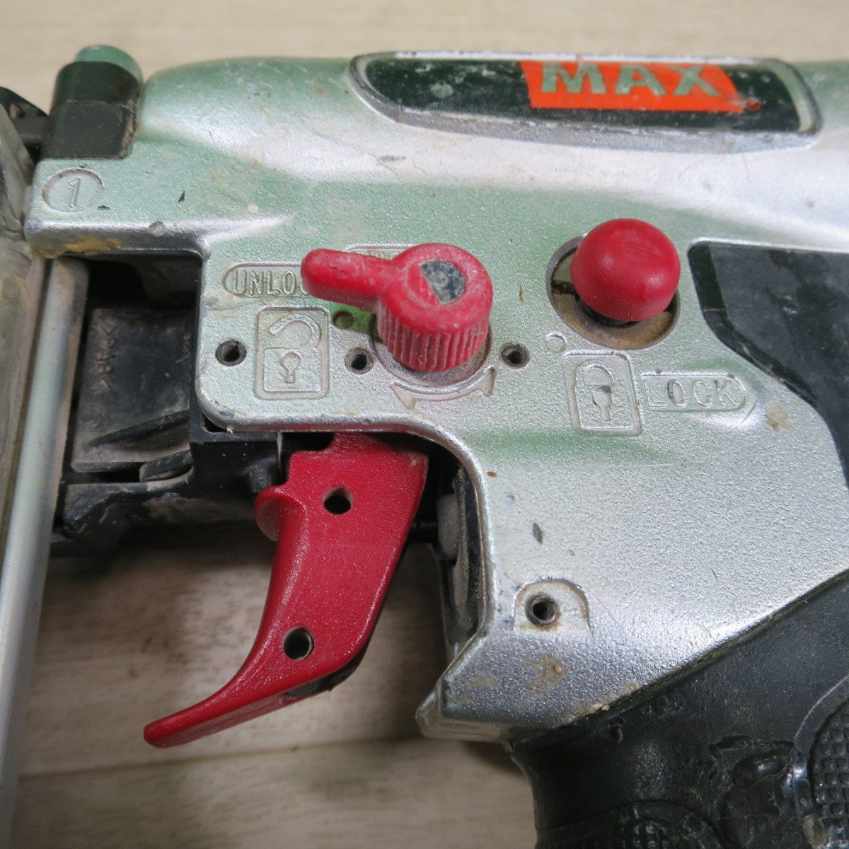 ☆☆MAX マックス スーパーネイラ HA-55SF1(D) 高圧 釘打ち機 55mm 釘打機 エア ツール 工具☆☆