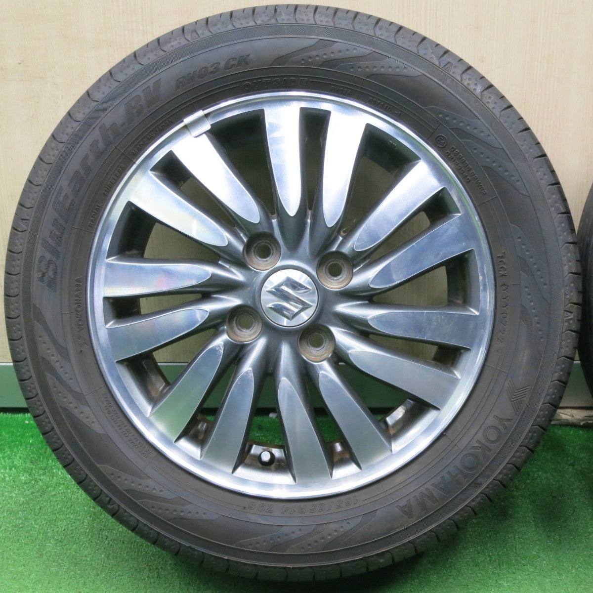 [送料無料] バリ溝！22年！9分★スズキ ソリオ 純正 165/65R14 ヨコハマ BluEarth-RV RV03 CK ブルーアース 14インチ PCD100/4H★5012803NJノ