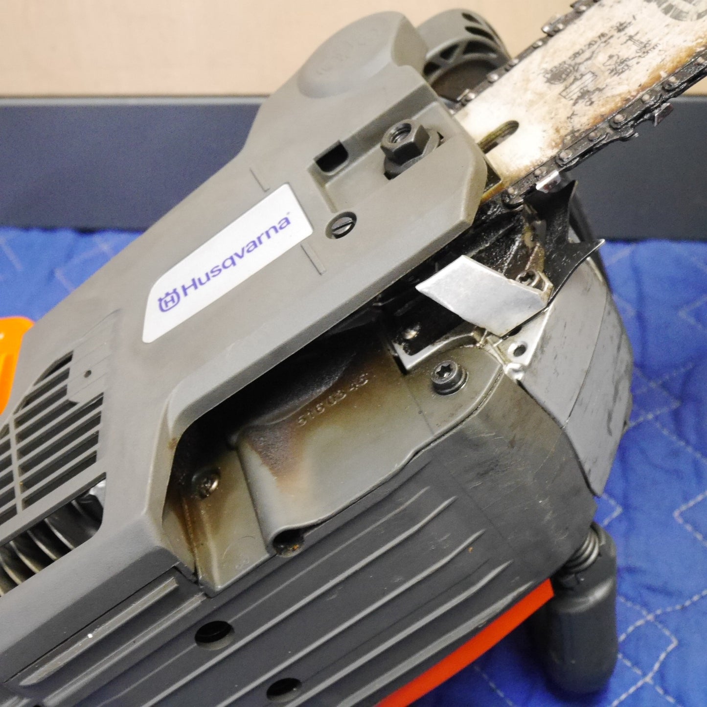 [送料無料] ☆Husqvarna ハスクバーナ エンジン チェーンソー T540XP チェンソー 切断機 ガイドバー 約35cm☆