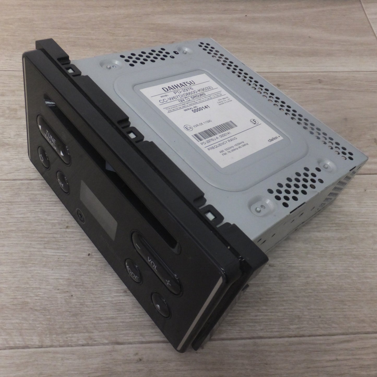 [送料無料] ★クラリオン製 ダイハツ 純正 ワイドシンプルCDチューナー PD-2976 CC-W67D 08600-K9032(64★