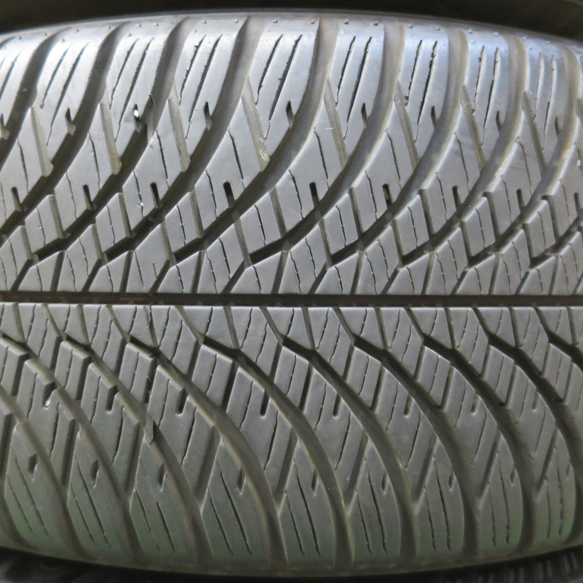 バリ溝！22年！キレイ！8.5分★215/60R17 ヨコハマ BluEarth-4S AW21 オールシーズン SCHNEIDER MiD シュナイダー 17インチ PCD114.3/5H★6040806イノ