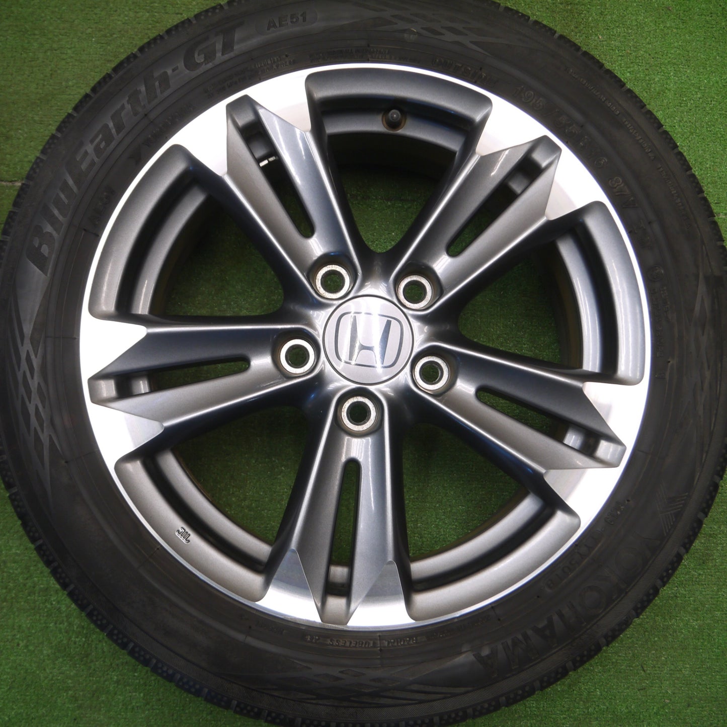 [送料無料] キレイ★ホンダ CR-Z 純正 195/55R16 ヨコハマ BluEarth-GT AE51 16インチ ブルーアース CRZ PCD114.3/5H★5011712Hノ