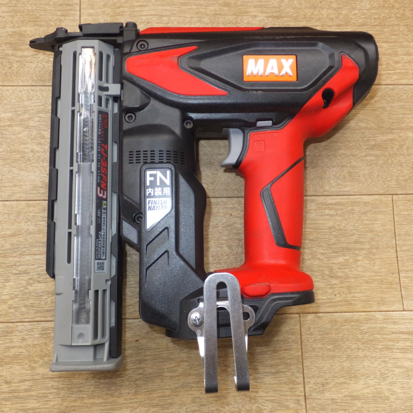 [送料無料] 美品★マックス MAX 充電式フィニッシュネイラ TJ-35FN3-BC/1825A　本体のみ★