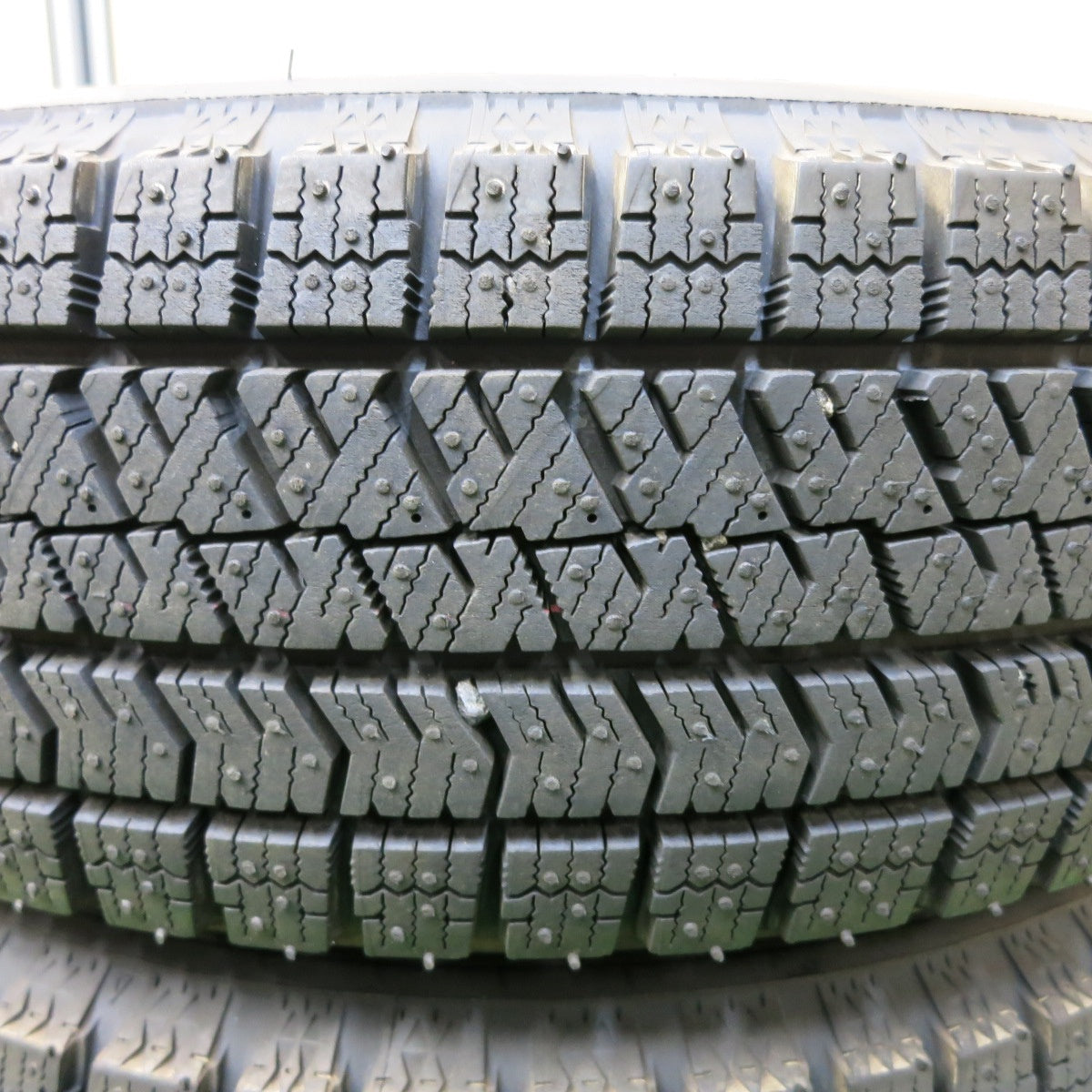 *送料無料* バリ溝！キレイ！ほぼ10分★スタッドレス 155/65R14 ブリヂストン ブリザック VRX2 Exceeder エクシーダー 14インチ PCD100/4H★4072505SYス