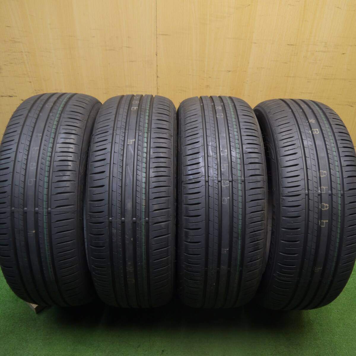 新車外し！24年★215/50R18 ダンロップ エナセーブ EC300+ タイヤ 18インチ ヤリスクロス CX-3 等★5032508Hノタ