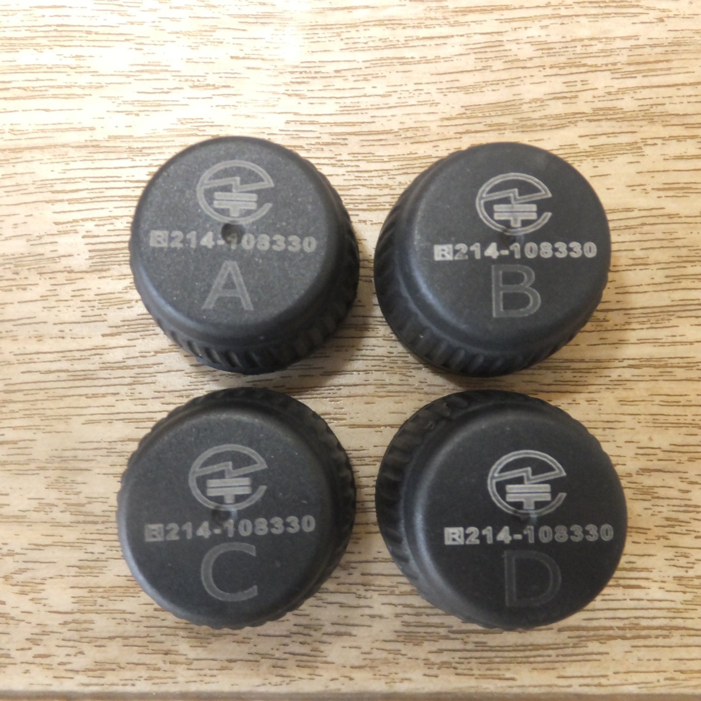 [送料無料] キレイ★プロテクタ TPMS ワイヤレス タイヤ空気圧センサー エアモニ4 Airmoni4 AVK4 4輪タイプ★