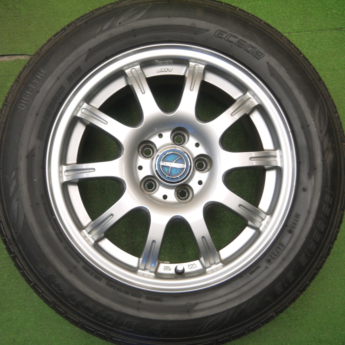 [送料無料] バリ溝！22年！キレイ！9.5分★プリウス 等 195/65R15 ダンロップ EC202 BLUE・NESS AMF ブルーネス 15インチ PCD100/5H★5012404Hノ