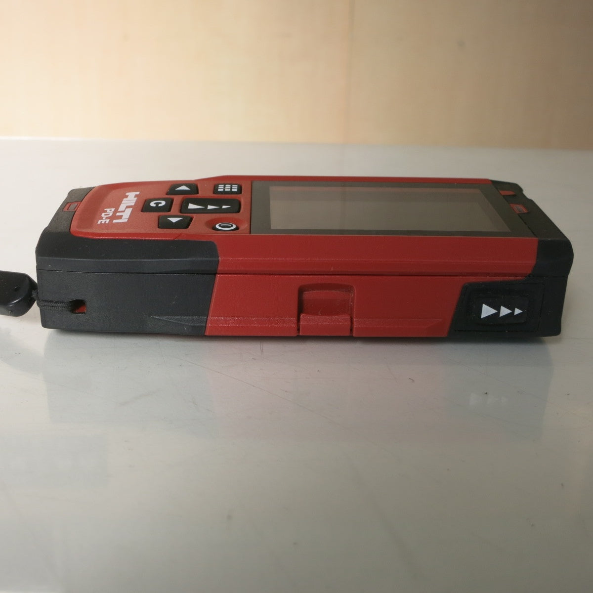 [送料無料] キレイ◆ヒルティ レーザー メーター 200m PD-E01 ソフトケース 付き HILTI◆