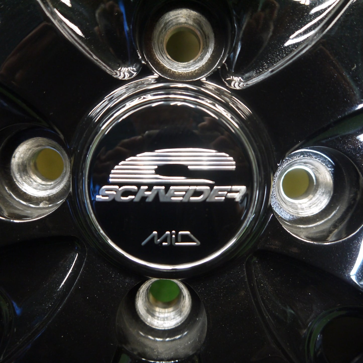 バリ溝！キレイ！9分◎スタッドレス 145R12 6PR ブリヂストン W300 SCHNEIDER MiD シュナイダー 12インチ PCD100/4H◎6081702Hス
