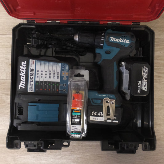 [送料無料] ★マキタ makita 充電式ドライバドリル DF473D　バッテリ BL1460B BL1430　急速充電器 DC18RF　セット★