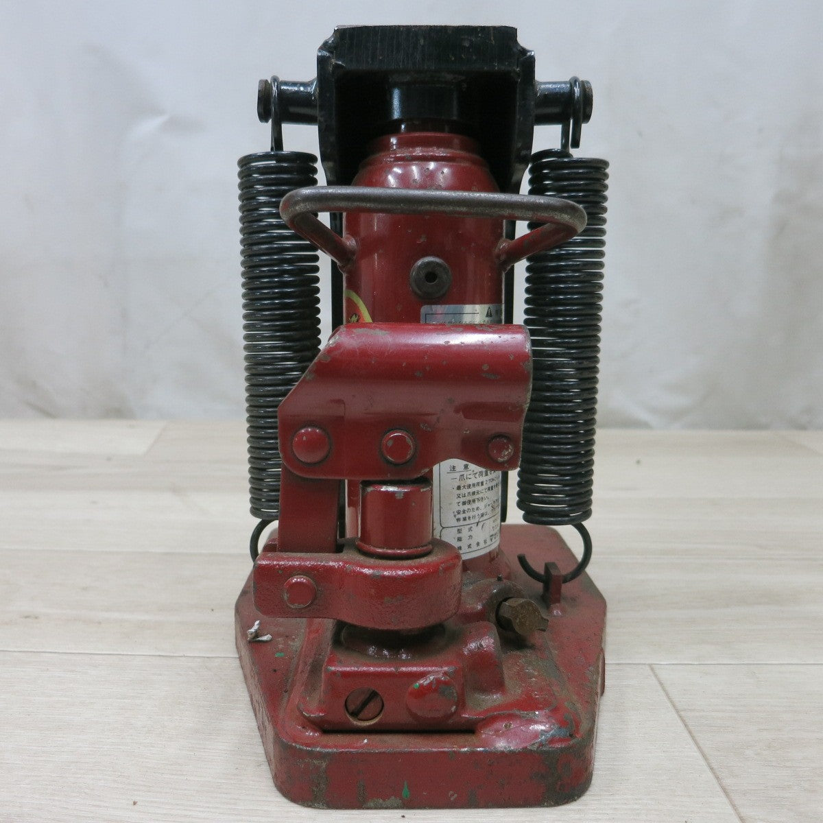 [送料無料] ◆マサダ 爪付き 油圧 ジャッキ MHC-2 RS-2 2トン 2TON 2ton オイル 工具 自動車 整備 点検 本体のみ MASADA◆