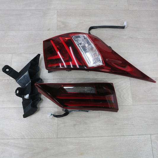 [送料無料] ◆トヨタ レクサス IS AVE30 純正 LED テール ライト ランプ フィニッシャー リア ランプ 右 ICHIKOH 81550-53280 81580-53140◆