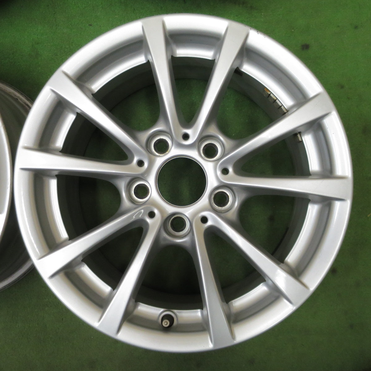 4本価格★BMW 3シリーズ F30 F31 純正 Vスポーク スタイリング 390 ホイール 16インチ 16×7J PCD120/5H★6051503NGホ