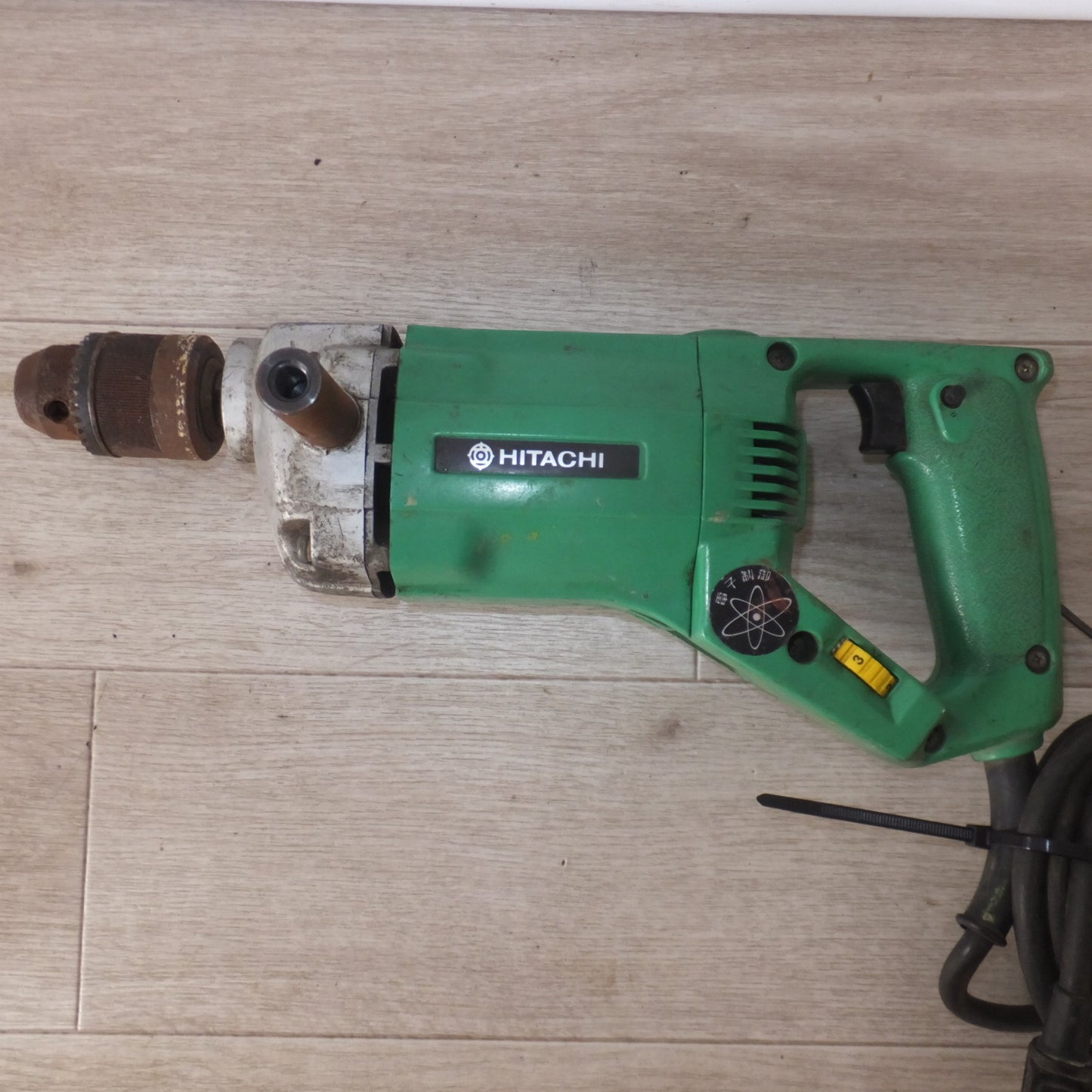 [送料無料] ★日立 HITACHI 13mm 電子ドリル D13VA2　100V 50/60Hz 700W 7.2A 300-1200rpm★