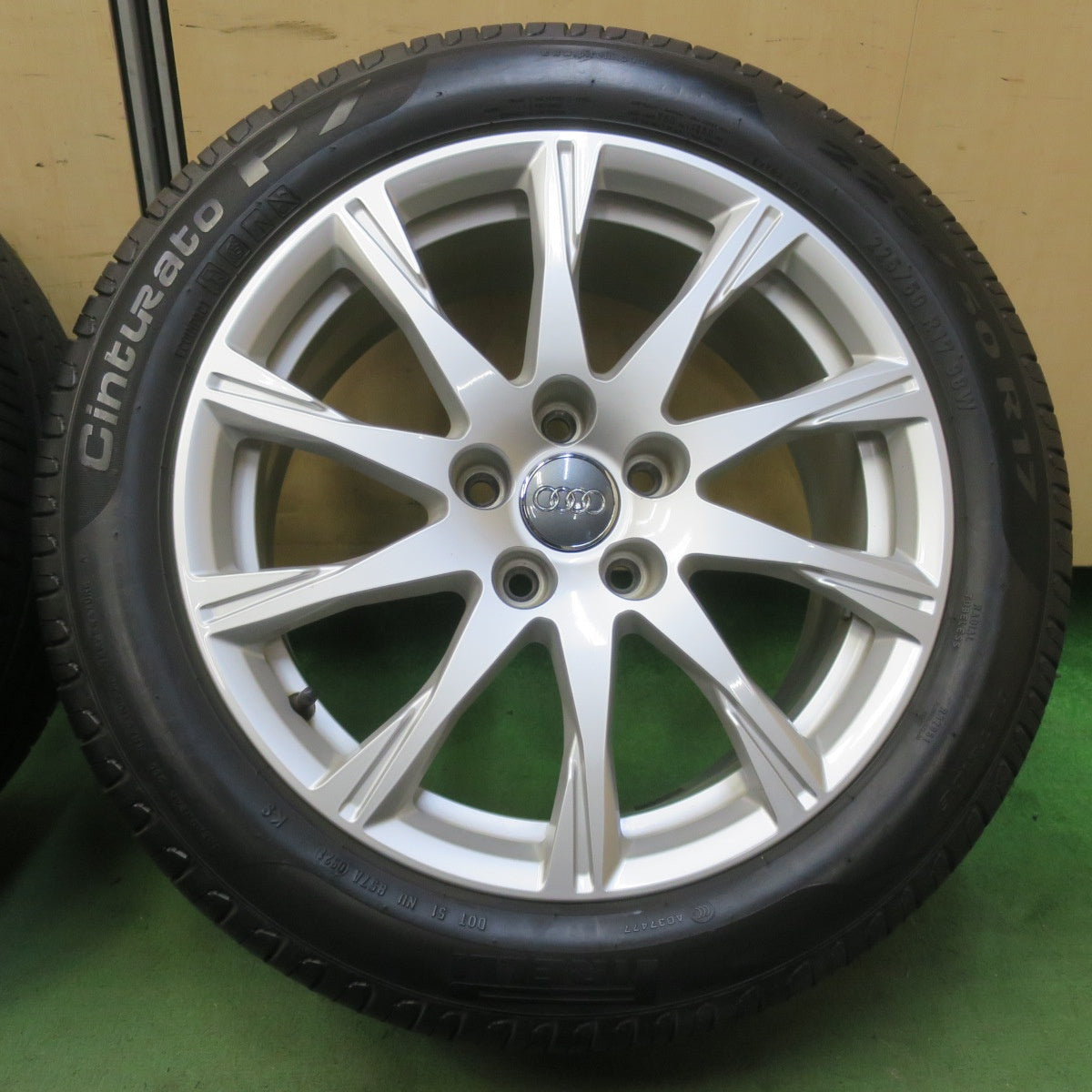 バリ溝！キレイ！9分★アウディ A4 純正 225/50R17 ピレリ Cinturato P7 17インチ PCD112/5H★6052806イノ