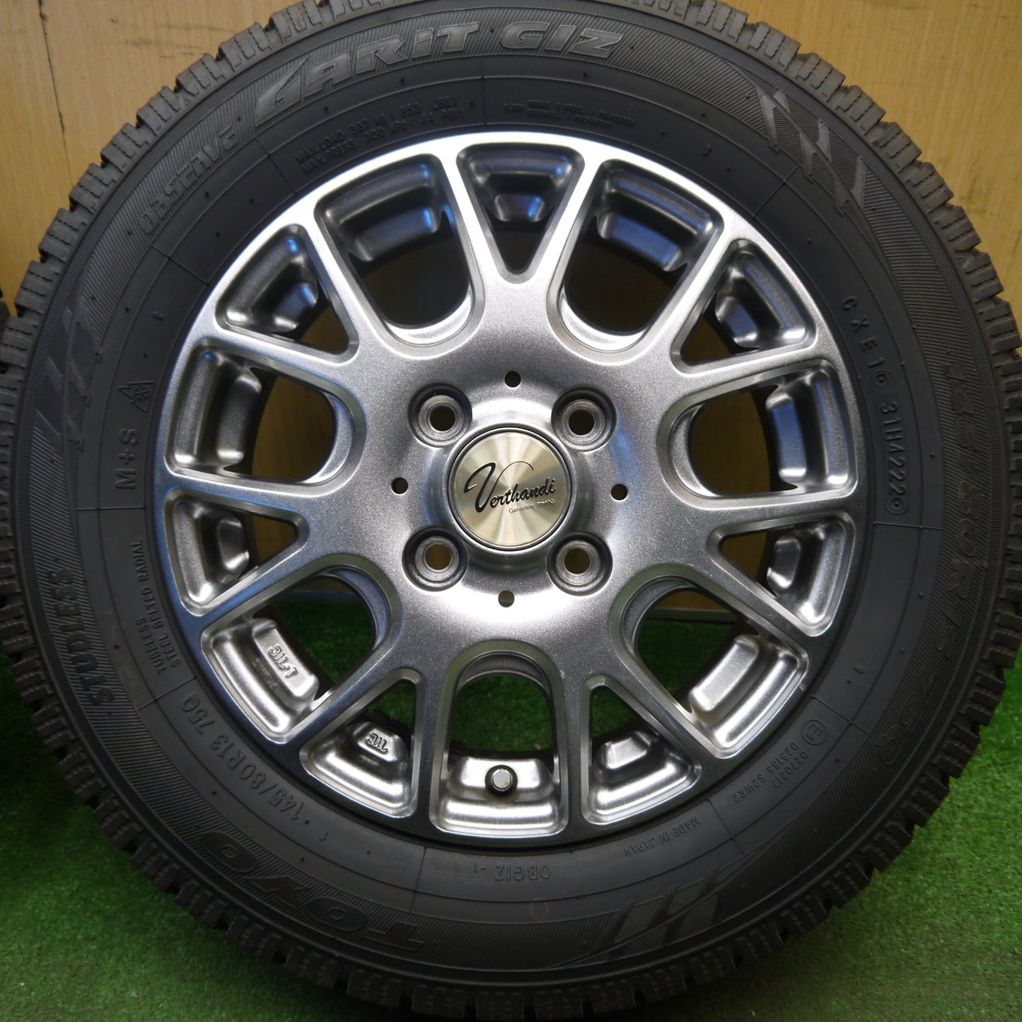 バリ溝！22年！ほぼ10分★スタッドレス 145/80R13 トーヨー ガリット GIZ Verthandi ヴェルザンディ 13インチ PCD100/4H★6031707Hス