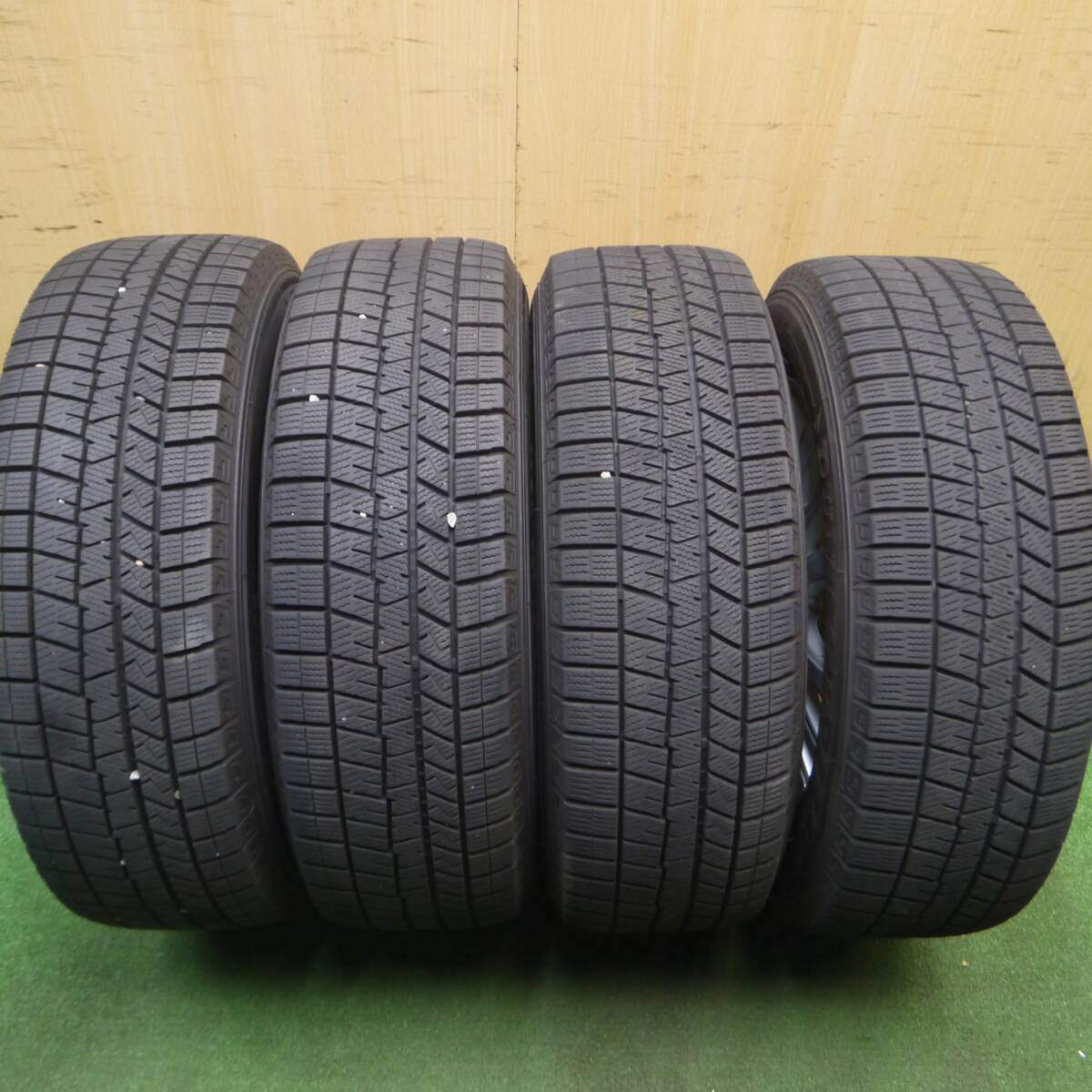 バリ溝！21年！キレイ！9.5分★スタッドレス 195/65R15 ダンロップ ウインターマックス 03 SPORT VENAD 15インチ PCD114.3/5H★5012706Hス