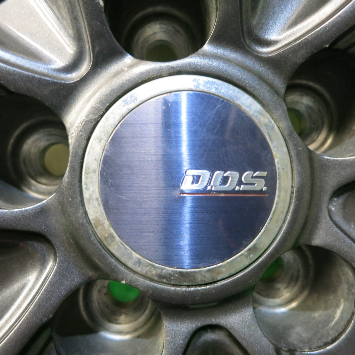 バリ溝！21年！キレイ！8.5分★シエンタ 等 185/60R15 スタッドレス グッドイヤー アイスナビ7 D.O.S. DOS 15インチ PCD100/5H★5113023HAス