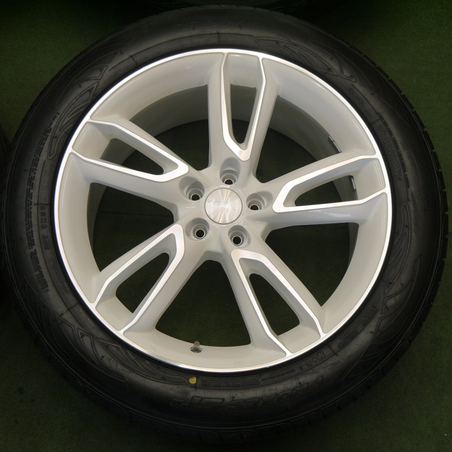 未使用★ボルボ 等 ACE Scorpio 255/50R20 トーヨー プロクセス STⅡ エース スコーピオ 20インチ PCD108/5H★6052601KKノ