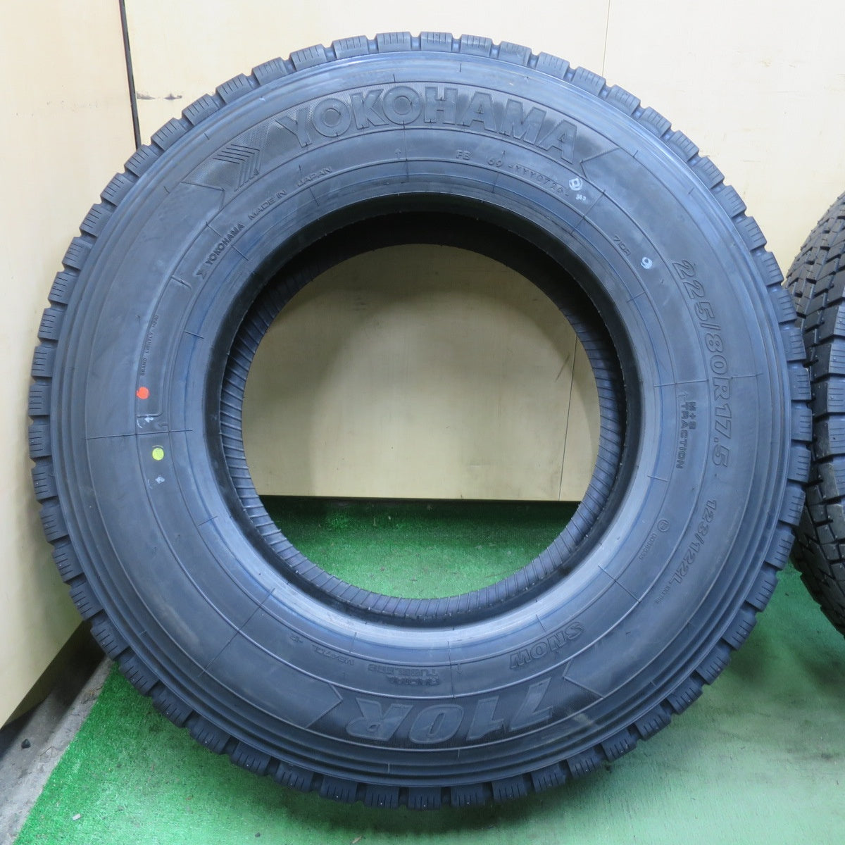 未使用！26年！6本★トラック バス タイヤ 225/80R17.5 123/122L ヨコハマ 710R ミックス オールシーズン 17.5インチ★6040602イスタ