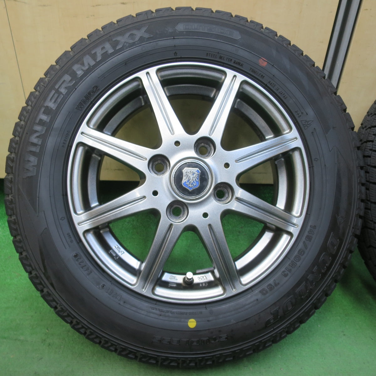 バリ溝！22年！8.5分★スタッドレス 145/80R13 ダンロップ ウインターマックス WM02 社外 アルミ 13インチ PCD100/4H★5053108イス