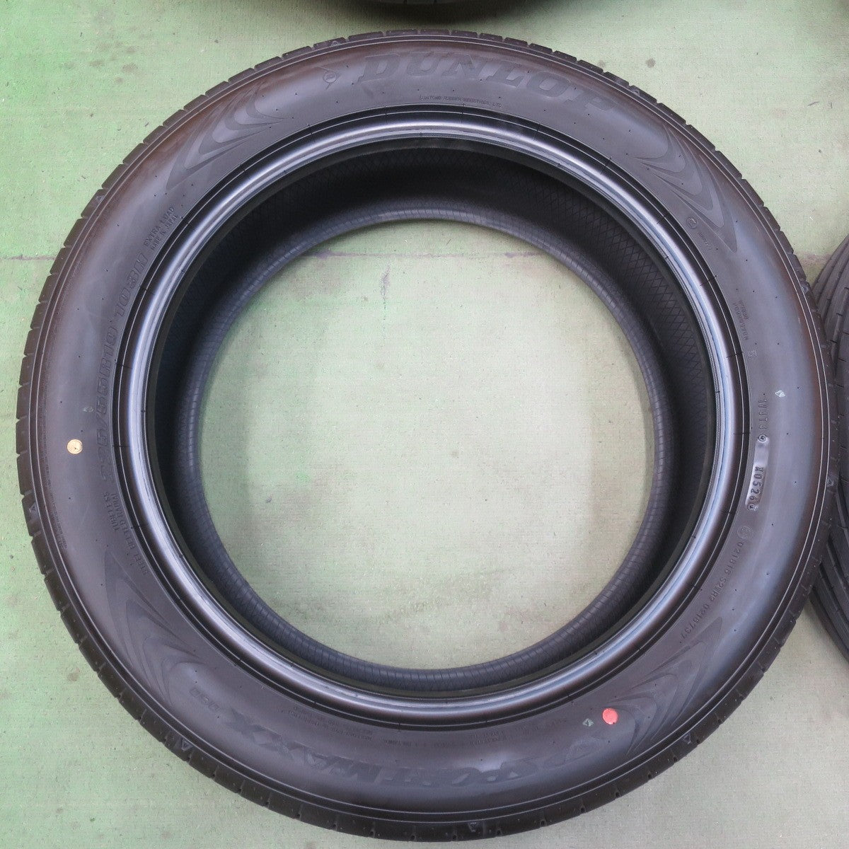 新車外し！26年★225/55R19 ダンロップ SP SPORT MAXX 060 SPスポーツマックス 19インチ タイヤ  レクサス LM アルファード ヴェルファイア ハリアー 等★6042901イノタ