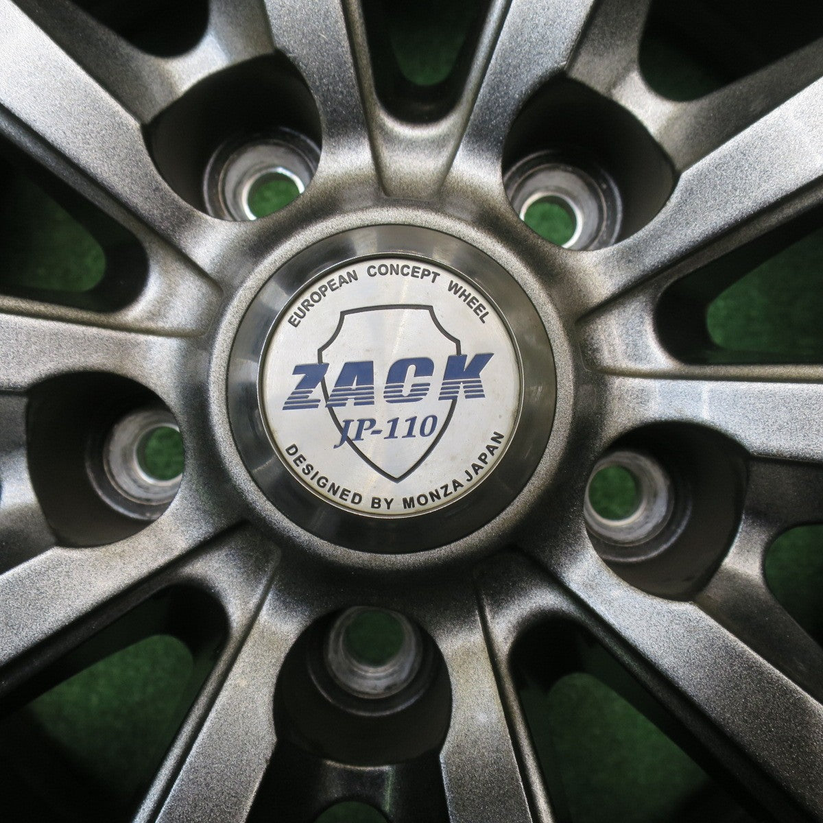 4本価格★スタッドレス 215/70R16 ブリヂストン ブリザック DM-V3 ZACK JP-110 MONZA ザック モンツァ 16インチ PCD114.3/5H★5102905NJス