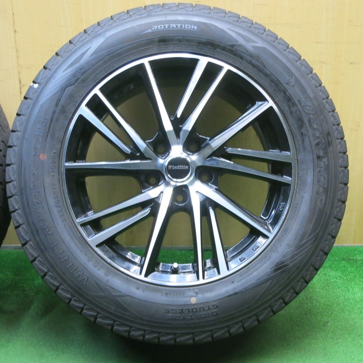 バリ溝！21年！キレイ！9.5分★スタッドレス 225/65R17 ダンロップ ウインターマックス SJ8 SJ8+ Laffite ラフィット 17インチ PCD114.3/5H★5032501NJス