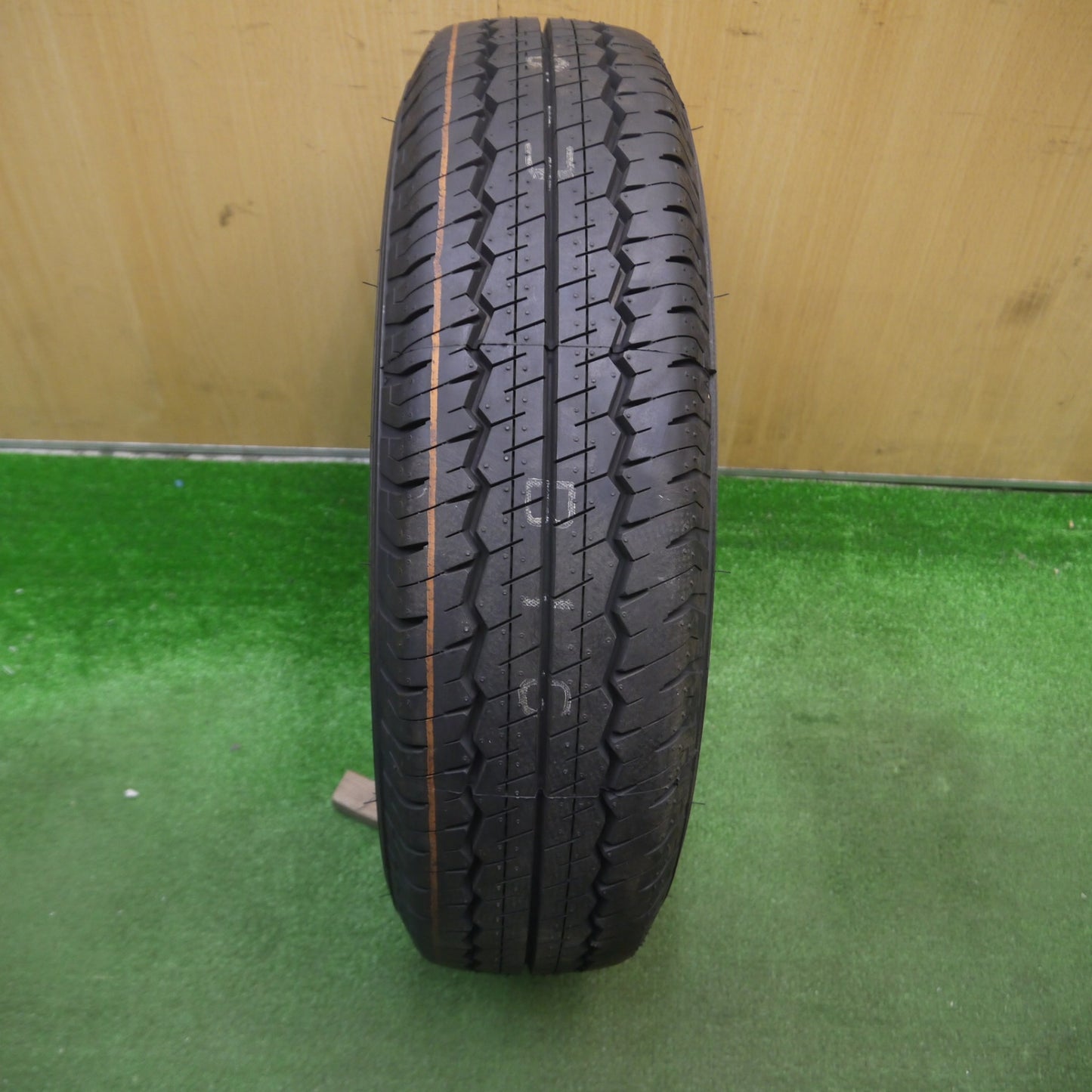 [送料無料] 未使用！24年！1本★トヨタ タウンエース 純正 スチール 165/80R14 97/95N ダンロップ SP LT30A 14インチ スペア PCD114.3/5H★5021206Hノ