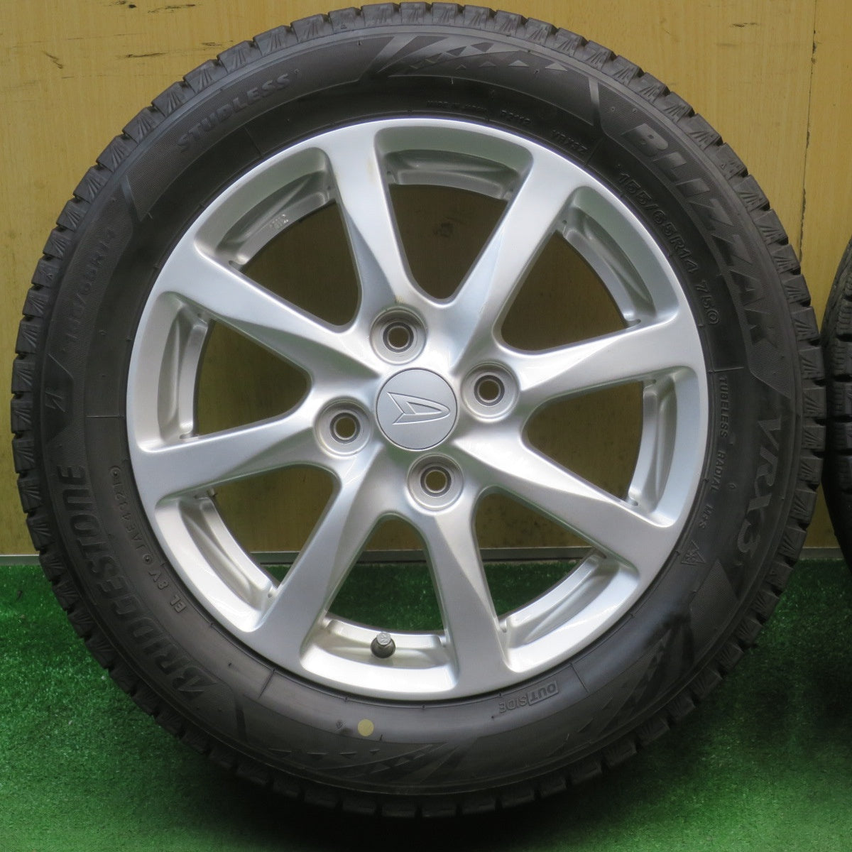 4本価格◎ダイハツ タント カスタム ムーヴ 純正 155/65R14 スタッドレス ブリヂストン ブリザック VRX3 14インチ PCD100/4H◎6072206NJス