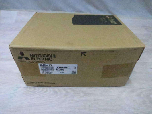 [送料無料] 未使用◆三菱電機 インバータ FR-E720-1.5KNC 2023年製 E700シリーズ 三相 200V 1.5kW◆