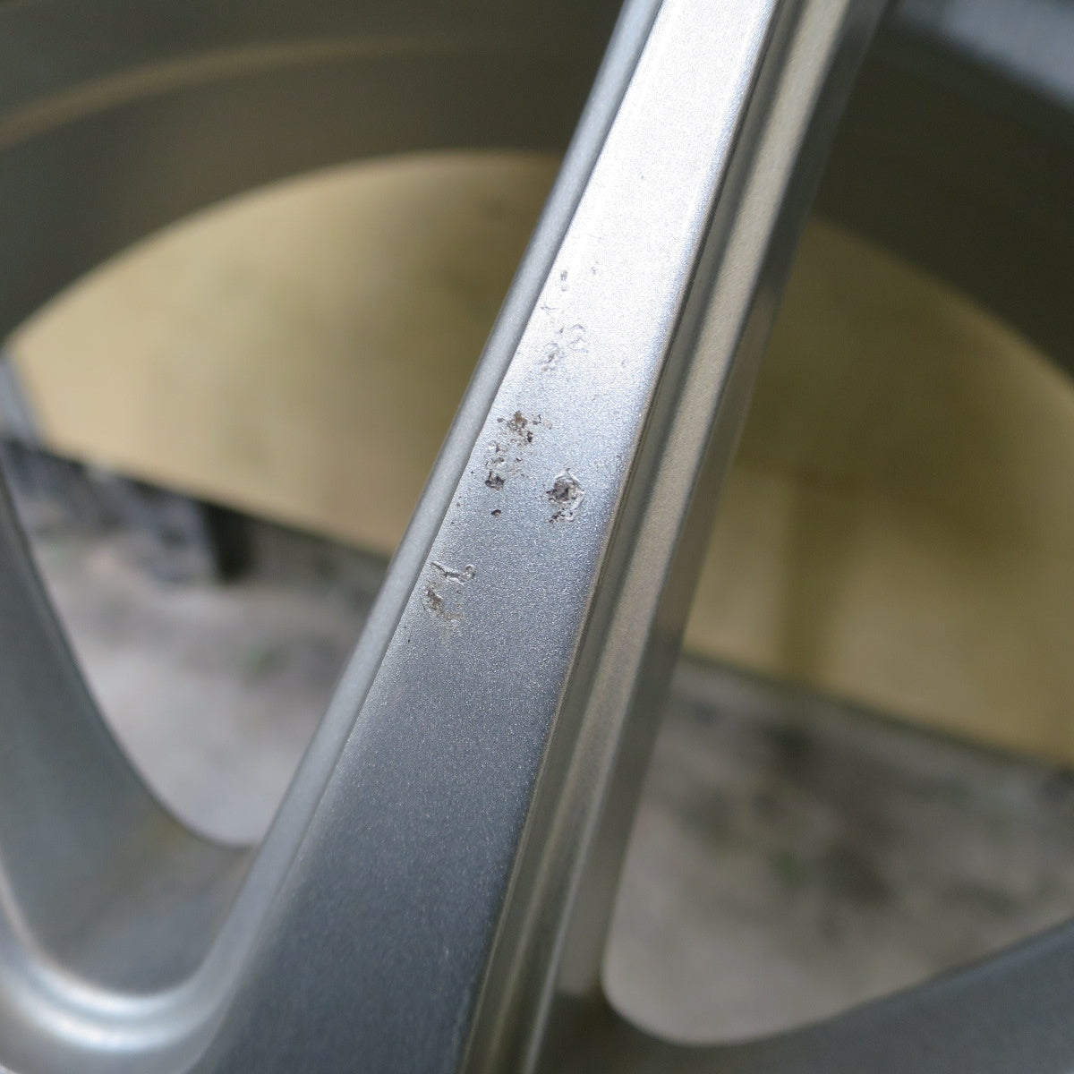 キレイ★ravrion LUMIERE 17インチ ホイール ラブリオン 17×7J PCD114.3/5H★6070103NGホ