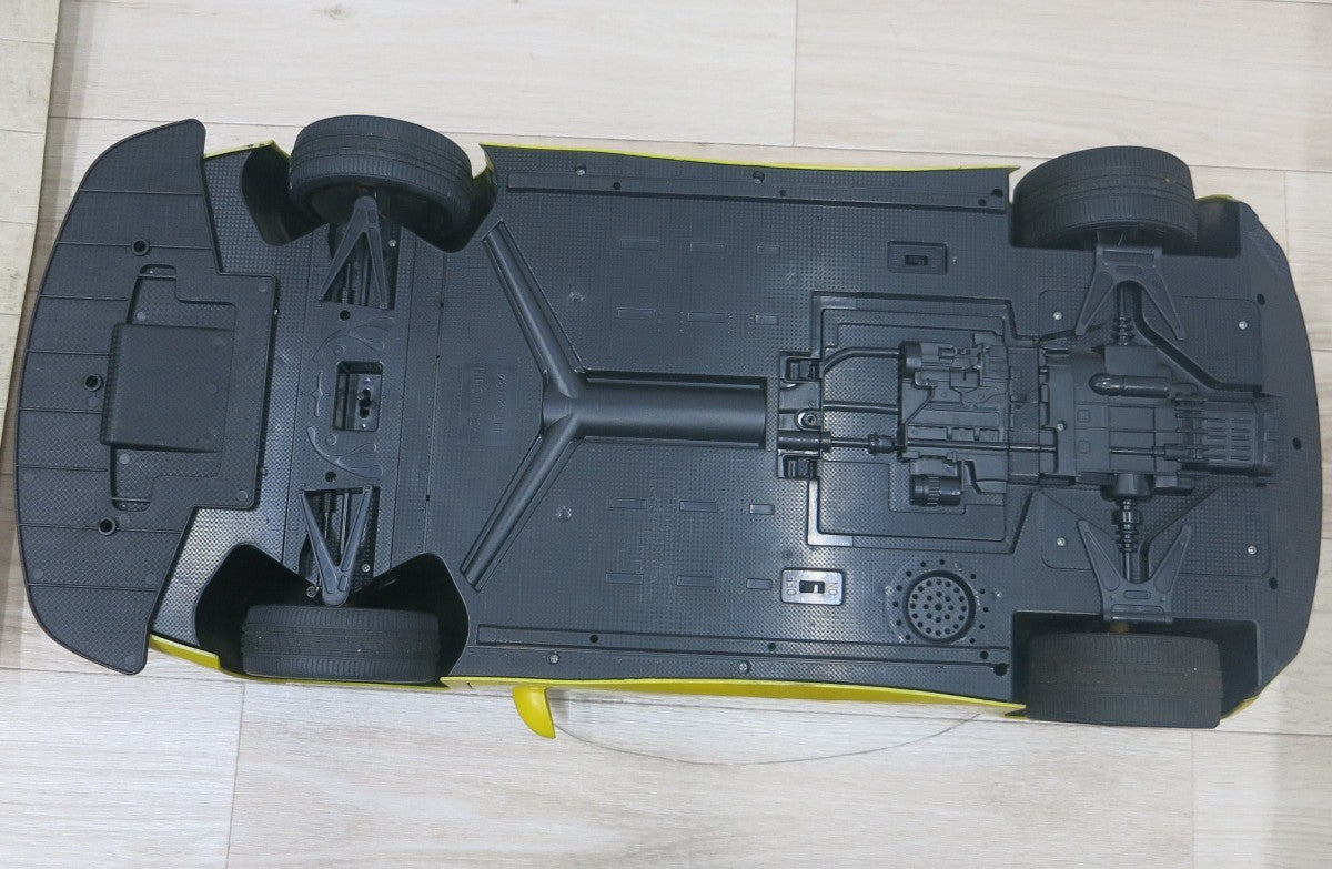 [送料無料] ◆ランボルギーニ ラジコン カー ガヤルド  イエロー 黄色 TH-2884 おもちゃ レージングカー 現状品◆