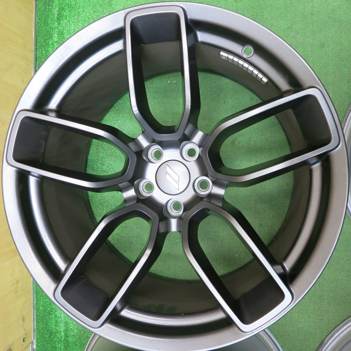 キレイ★ダッジ チャレンジャー スキャット ワイドボディ 純正 ホイール 20インチ 20×11J PCD115/5H★5100505HAホ