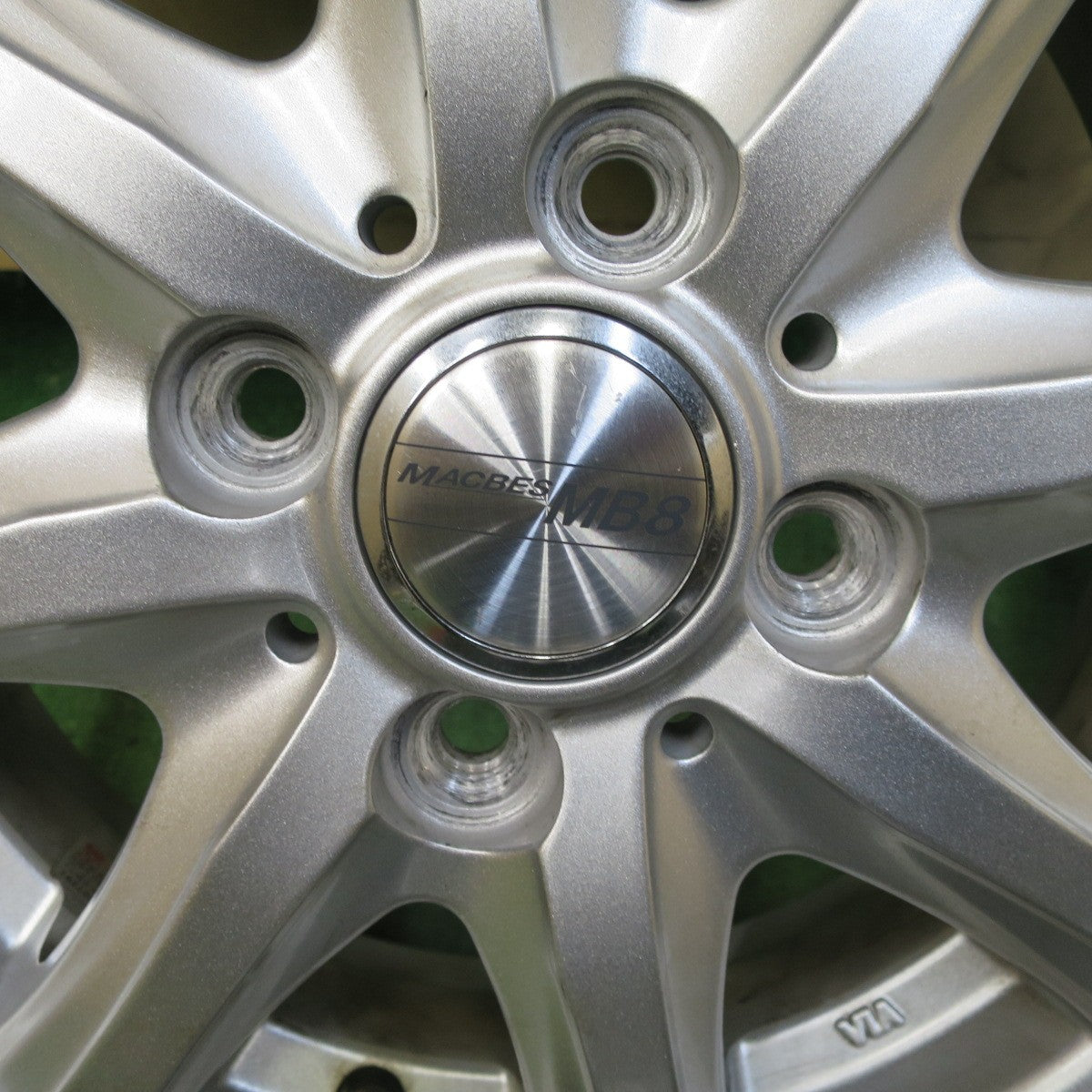 バリ溝！22年！キレイ！9分★スタッドレス 145/80R13 ダンロップ ウインターマックス WM02 MACBES MB8 マクベス 13インチ PCD100/4H★5111202TTス