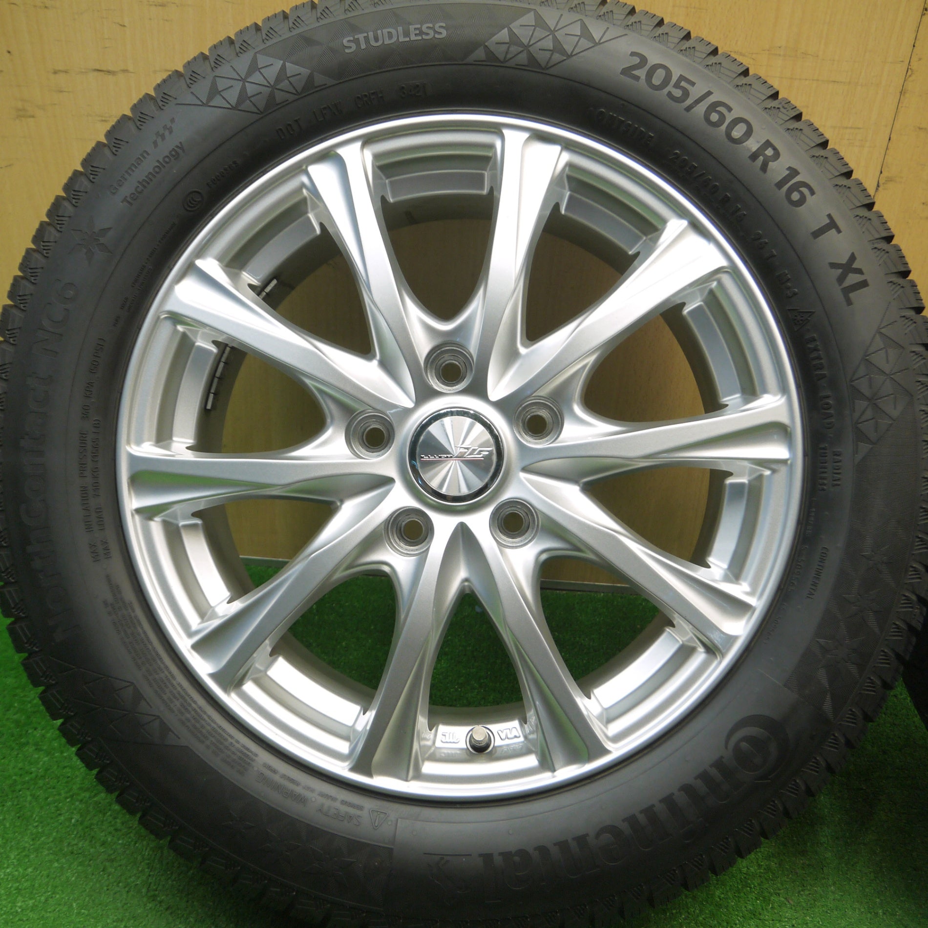 ブリヂストン スタッドレス 195/65R15 バリ山 アルミホイールセット4本 