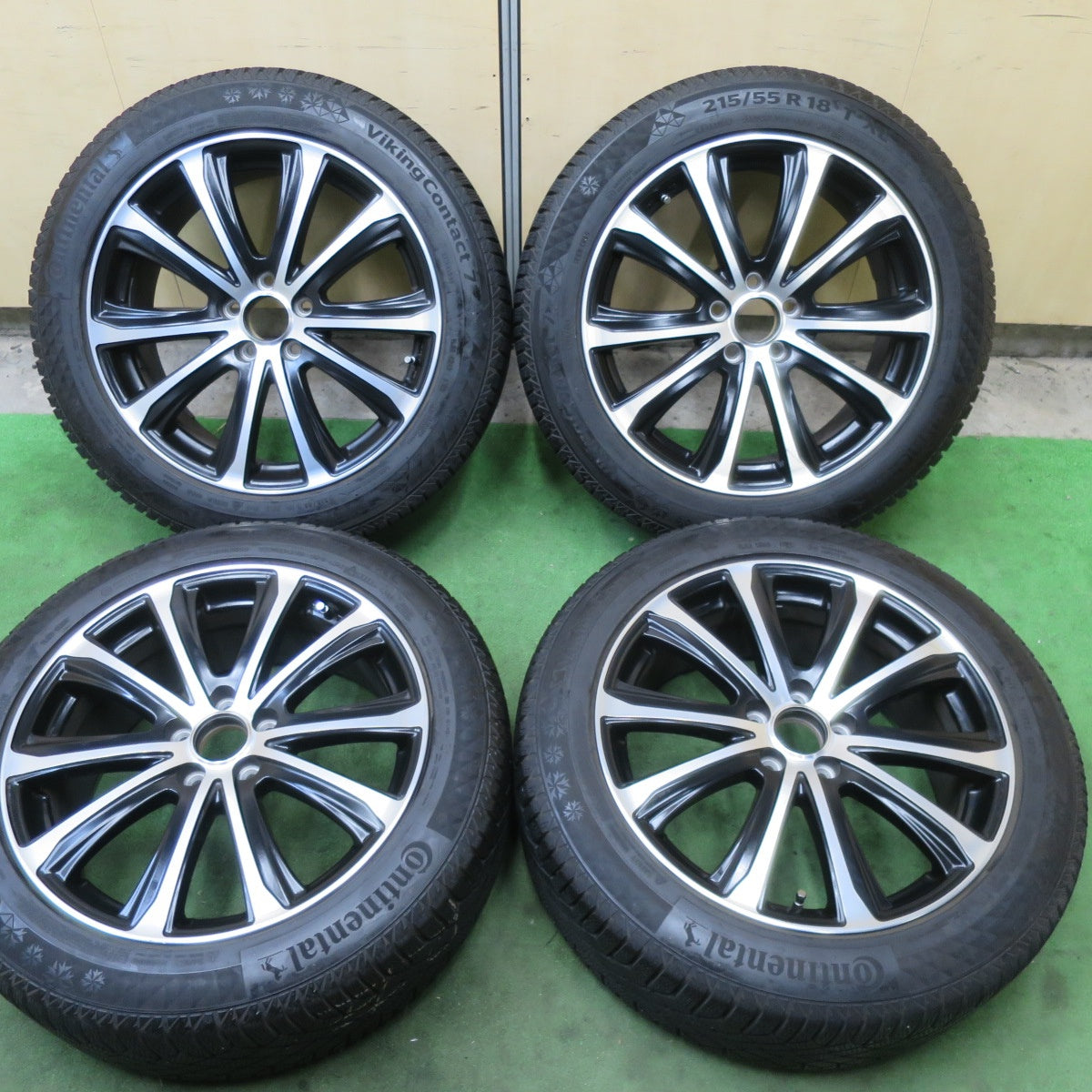 バリ溝！21年！キレイ！9.5分★ボルボ V60 クロスカントリー VST Type-ST1 215/55R18 スタッドレス コンチネンタル バイキングコンタクト7 18インチ PCD108/5H★5111103TTス