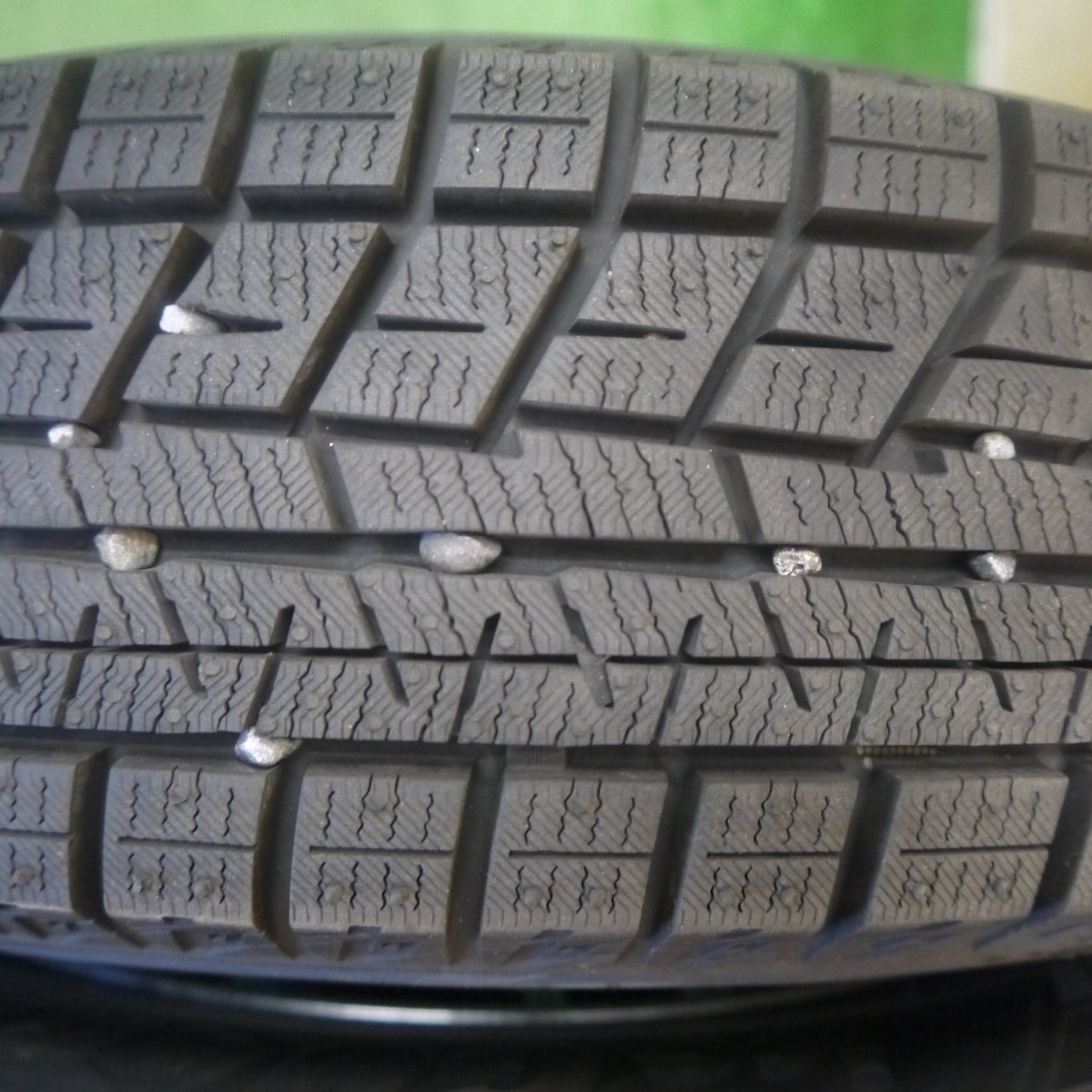 バリ溝！24年！キレイ！ほぼ10分★スタッドレス 145/80R13 ヨコハマ アイスガード iG60 GRASS グラス 13インチ PCD100/4H★6052903Hス