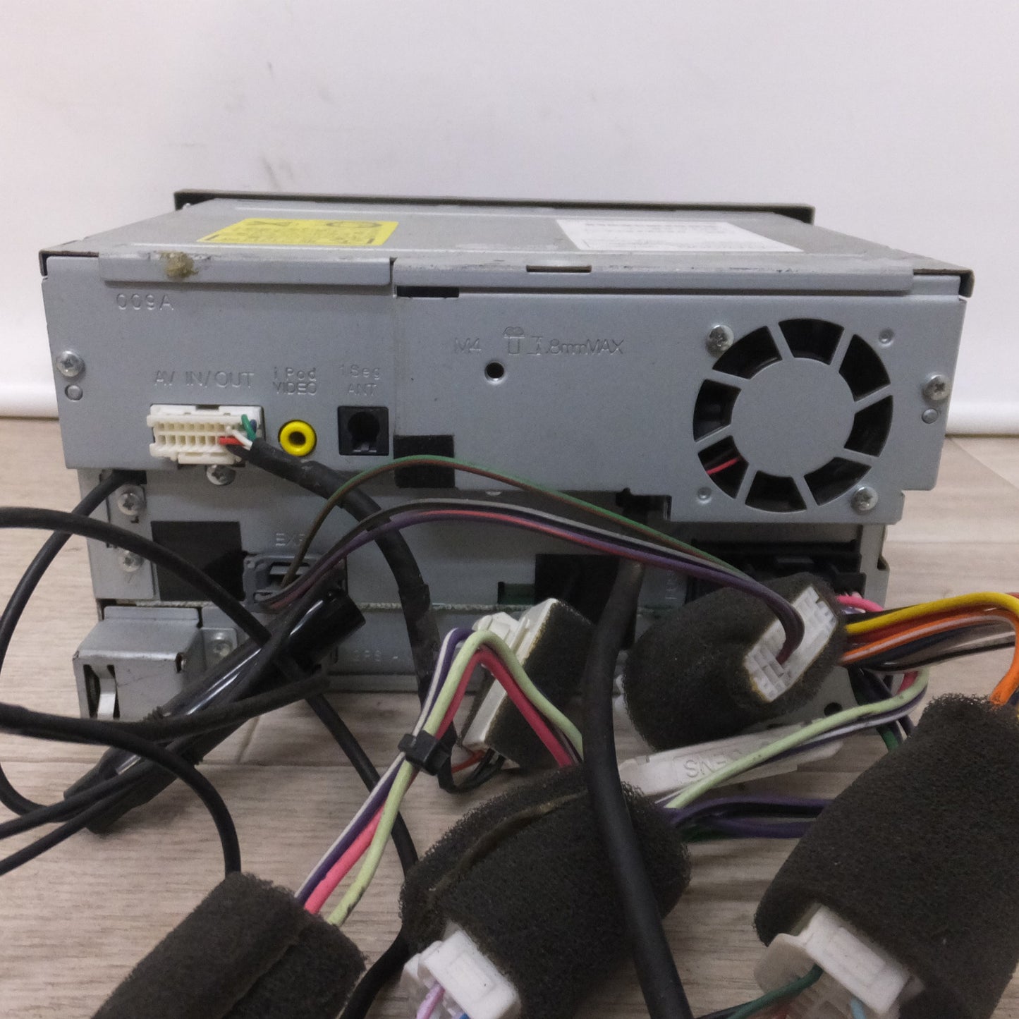 [送料無料] 現状品★ケンウッド製 ダイハツ 純正 カーナビ メモリーナビ NMCK-W64D 08545-K9093[42]★