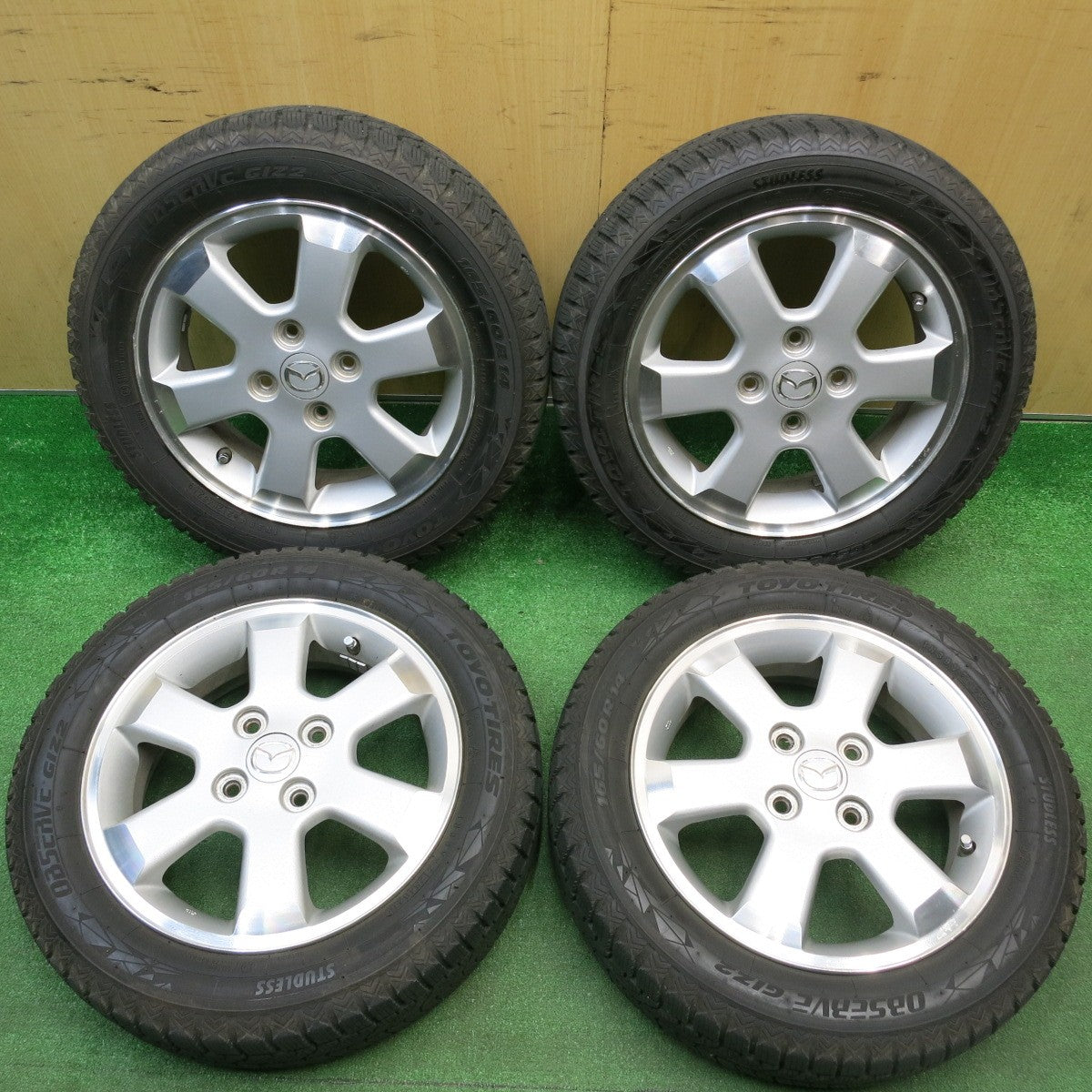 4本価格！21年★マツダ DG64W スクラム ワゴン 純正 165/60R14 スタッドレス トーヨー オブザーブ GIZ2 14インチ PCD100/4H★5121308HAス