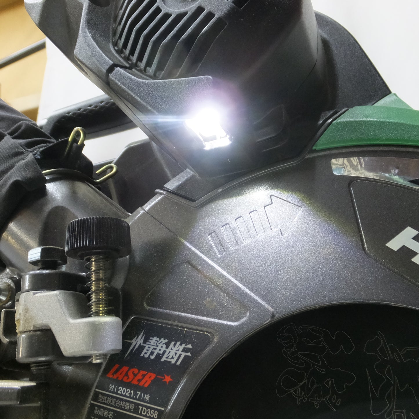 [送料無料] ◆ハイコーキ 190mm コードレス 卓上 スライド 丸のこ DC 36V C3607DRA バッテリー 付き 丸鋸 丸ノコ マルノコ 切断機 HiKOKI 電動 工具◆