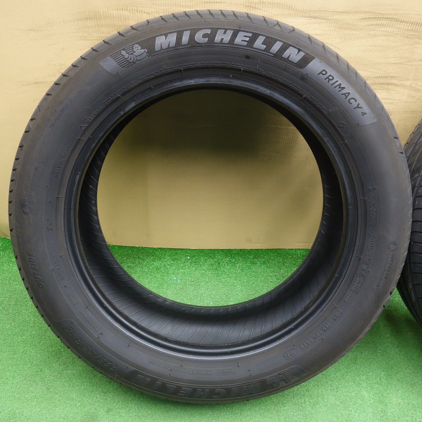 4本価格！24年◎225/55R18 ミシュラン プライマシー4 PRIMACY4 タイヤ 18インチ デリカ D:5 エクストレイル クロストレック 等◎6081003KTノタ