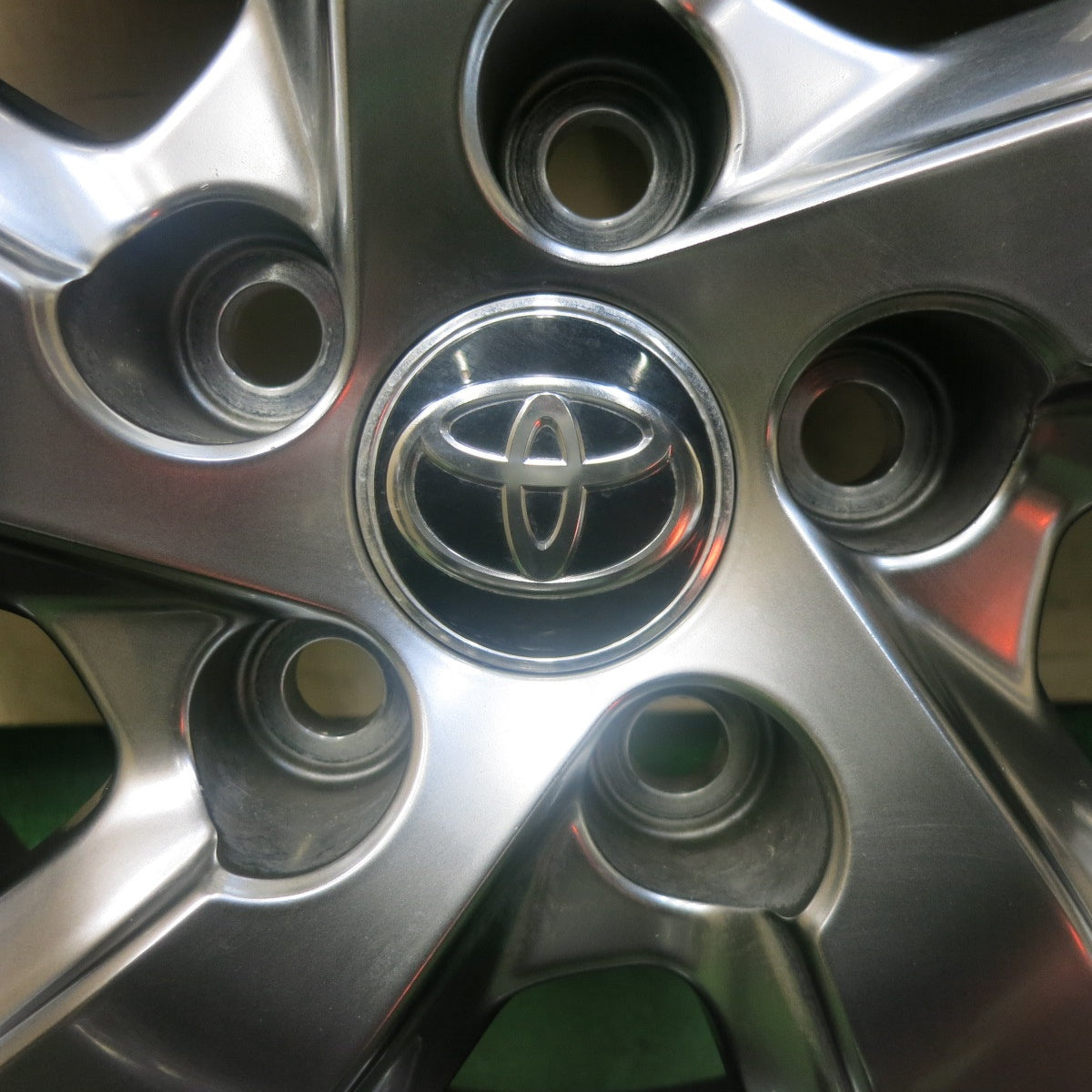 バリ溝！キレイ！9分★トヨタ RAV4 Gグレード 純正 225/60R18 スタッドレス ミシュラン X-ICE3+ 18インチ PCD114.3/5H★5112703SKス