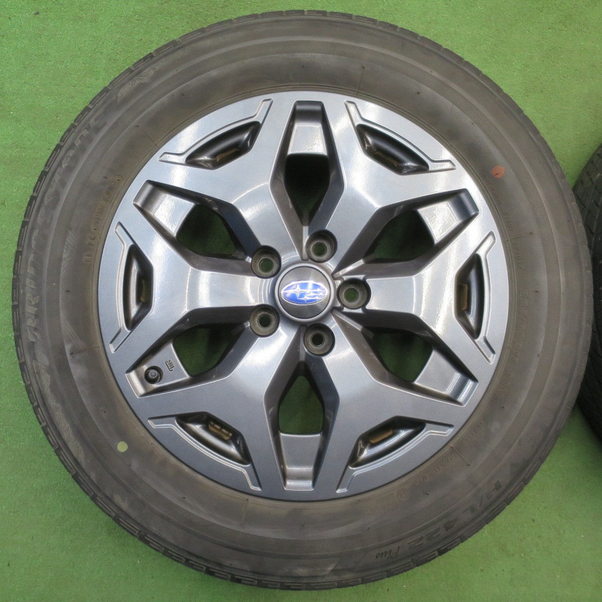キレイ★スバル SK フォレスター X-BREAK 純正 ENKEI 225/60R17 ブリヂストン エコピア H/L 422 プラス X-ブレイク エンケイ 17インチ PCD114.3/5H★6032902NJノ