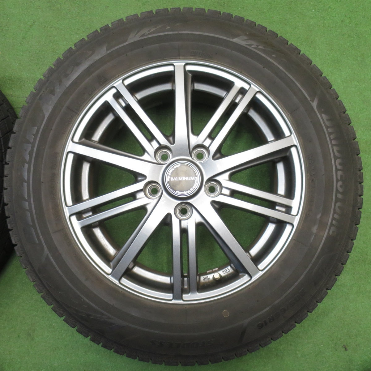 バリ溝！キレイ！9分★スタッドレス 205/65R16 ブリヂストン ブリザック VRX3 BALMINUM BR10 バルミナ 16インチ PCD114.3/5H★6021201NJス