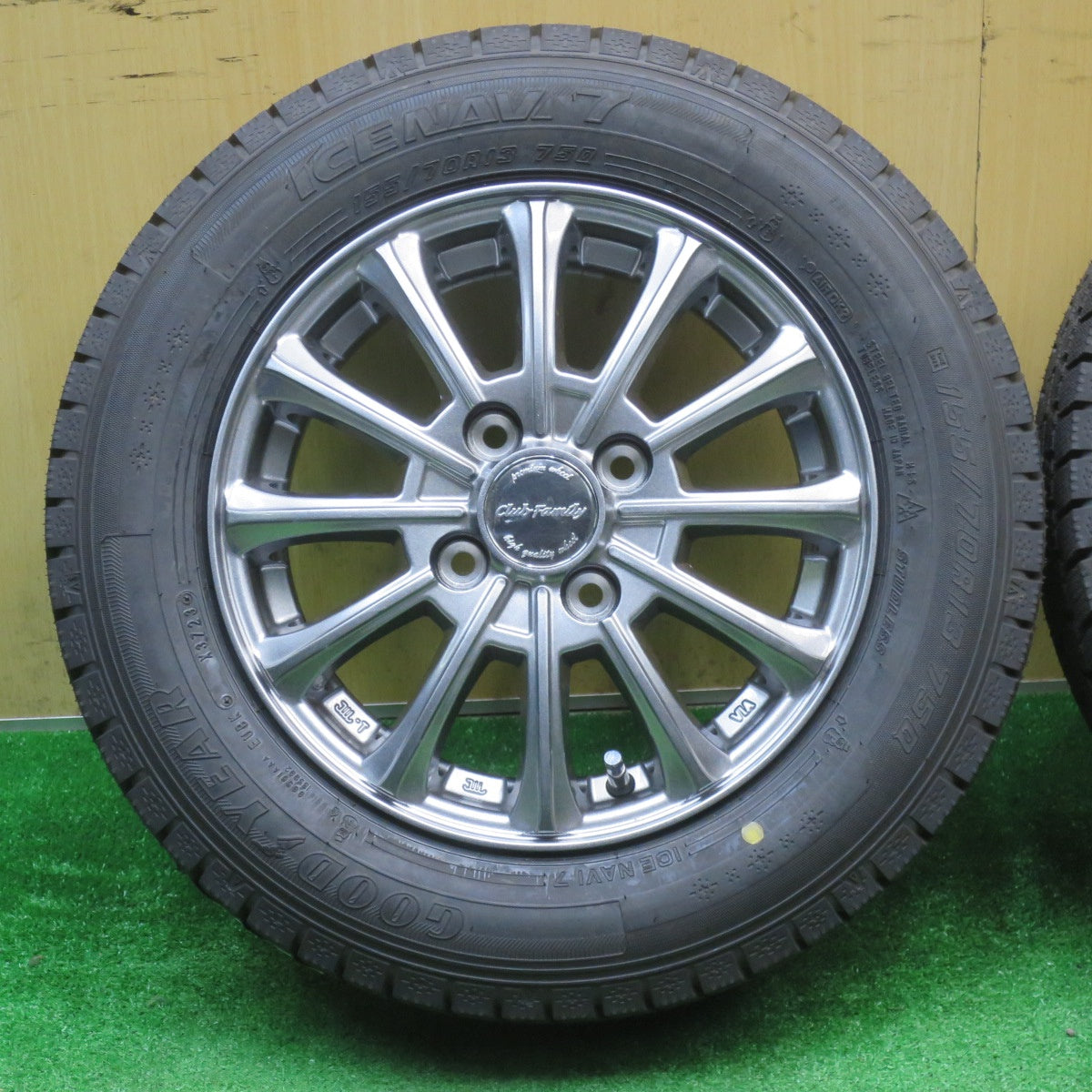 未使用！23年★スタッドレス 155/70R13 グッドイヤー アイスナビ7 Club Family クラブ ファミリー 13インチ PCD100/4H★5110512NJス